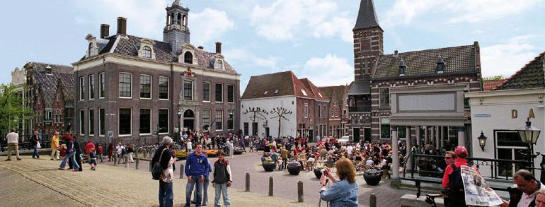 Edam damplein little amsterdam